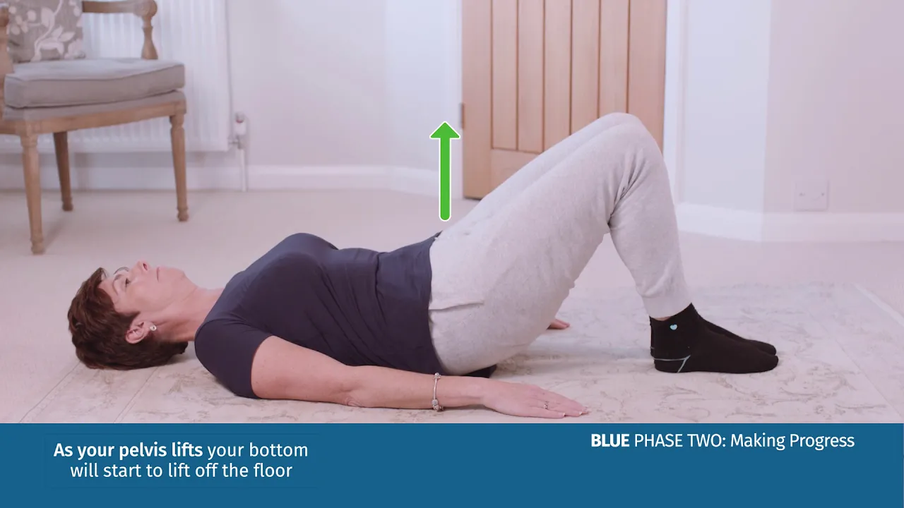 yerde yatan bir kişi